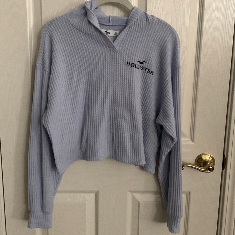 Hollister cropped hoodie